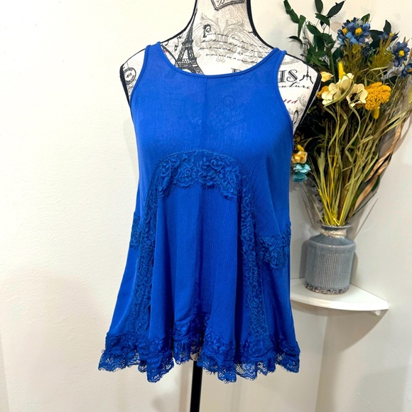 Hayden Girls Blue Asymmetrical Embellished ruffle trim Tank Top - Picture 1 of 8